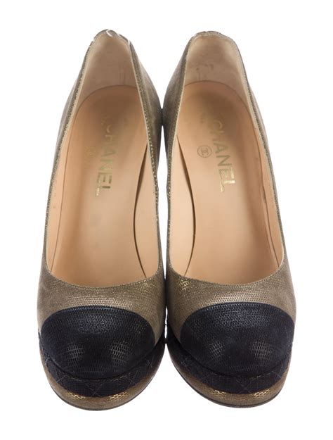 vintage chanel sude cap toe with round heel